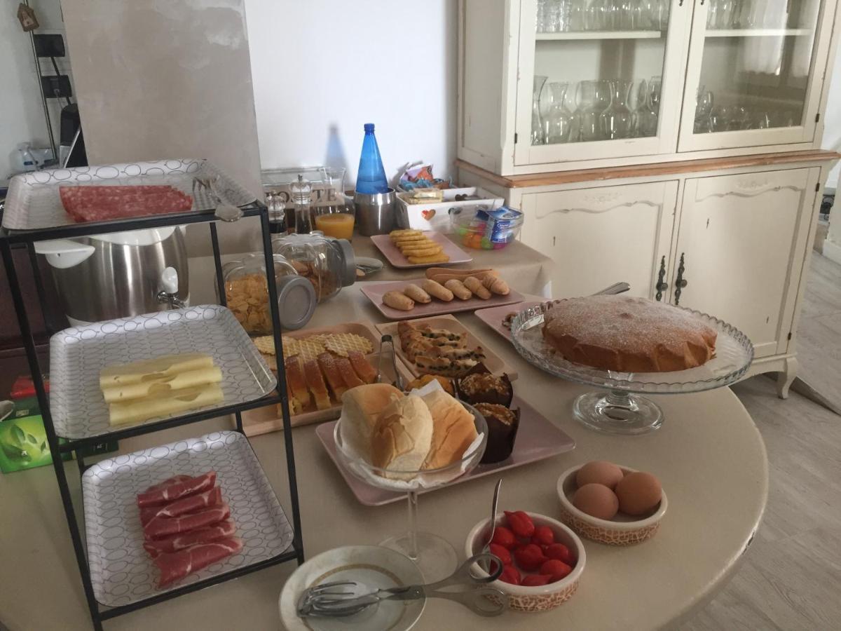 赫莱斯博尔格苏马赫酒店 Silvi Paese 外观 照片